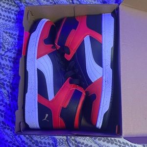 puma shoes $30